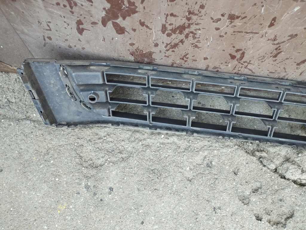 фото №6, Решётка средняя vw amarok 2h 2hh 2hh853677