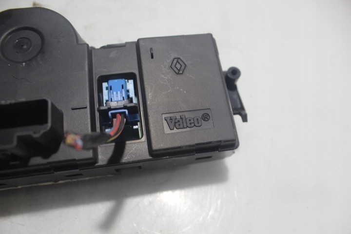 фото №3, Панель управление обдув renault megane scenic ii