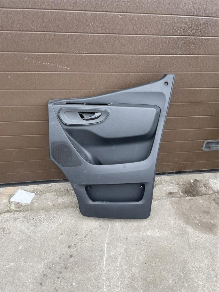 фото №1, Обшивка оббивка двері перед правий mercedes sprinter w907 w 907 w910 w 910