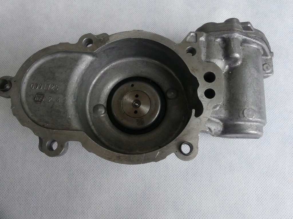 фото №1, Dw golf 7 захист розподільного валу 03l109096