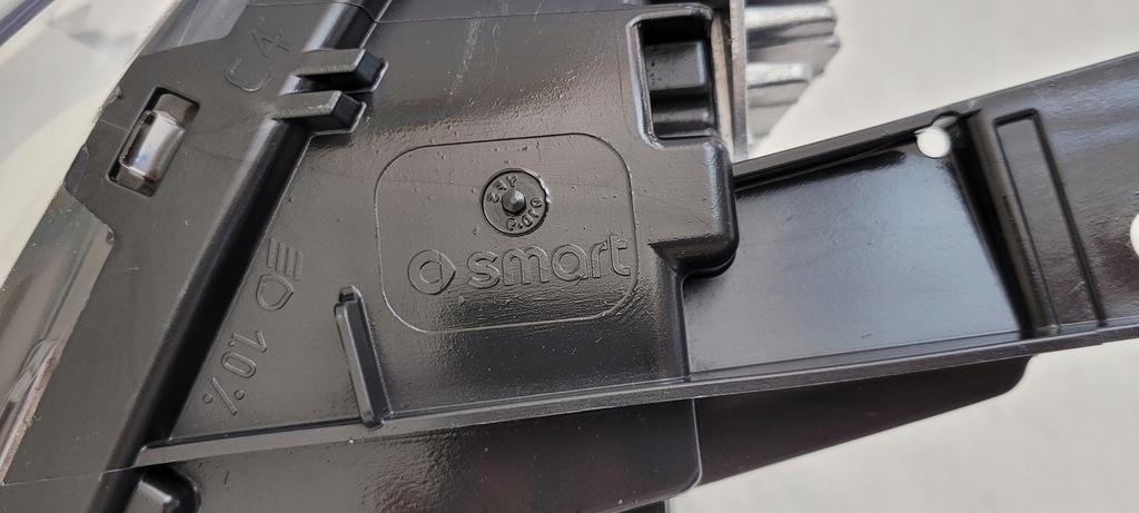 фото №8, Лампа права перед smart 453 forfour eq a4539069801 260107304r