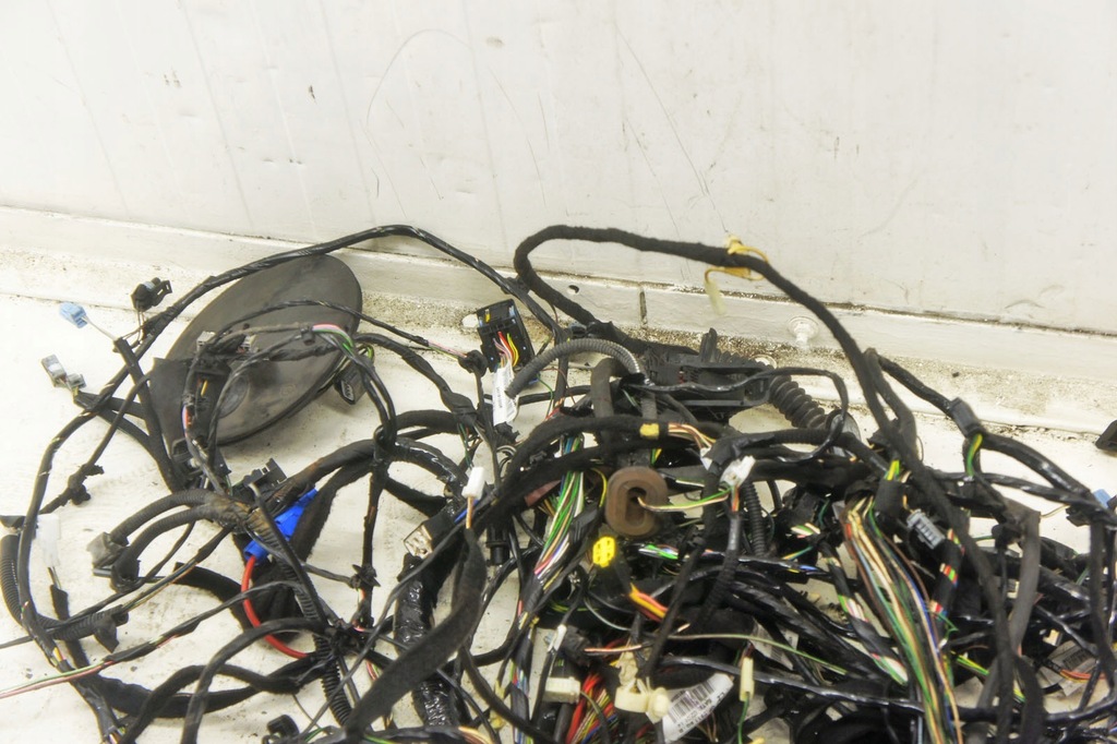 фото №5, Nm190 dacia lodgy джгут салону кабіни