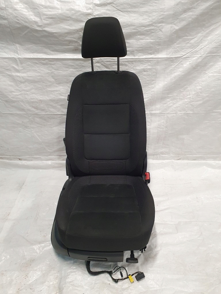 фото №11, Vw tiguan 5n lift 2015r сиденья заднее сиденье комплект подогрев alcantara super состояние