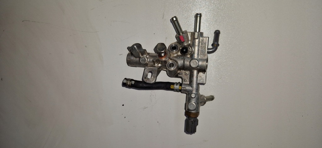 фото №2, Mazda 6 2.2 распределитель топлива