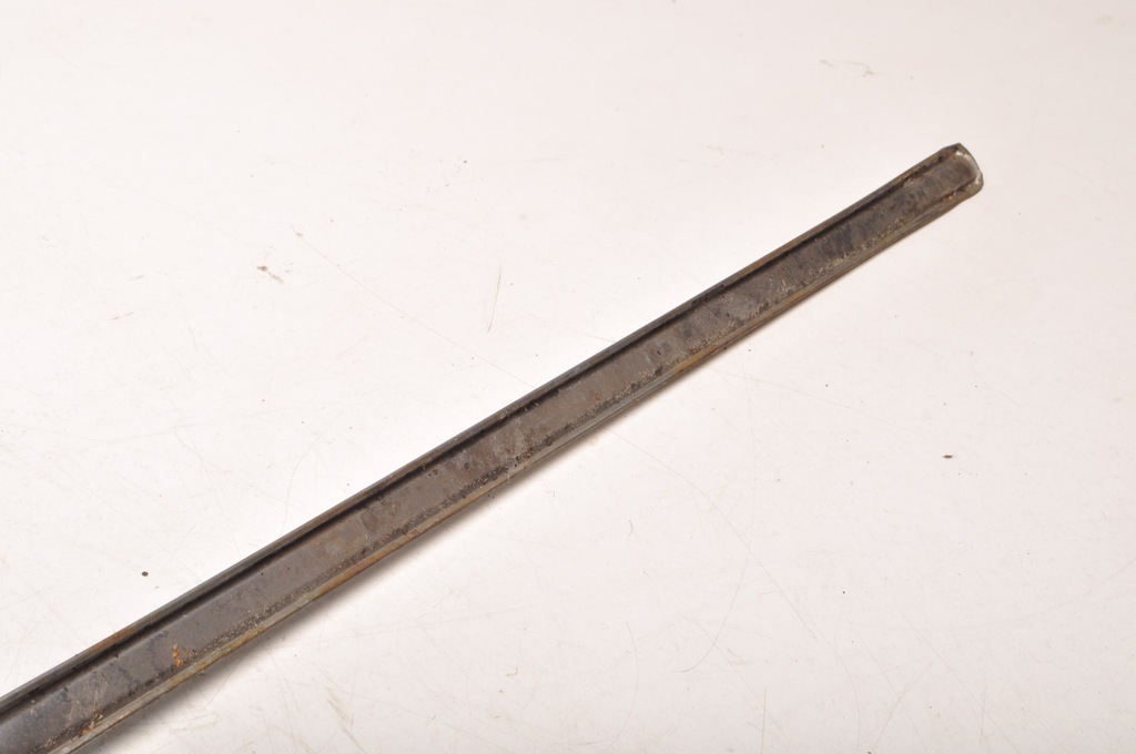 фото №9, Ford granada i gxl молдинг крила правий перед 73r