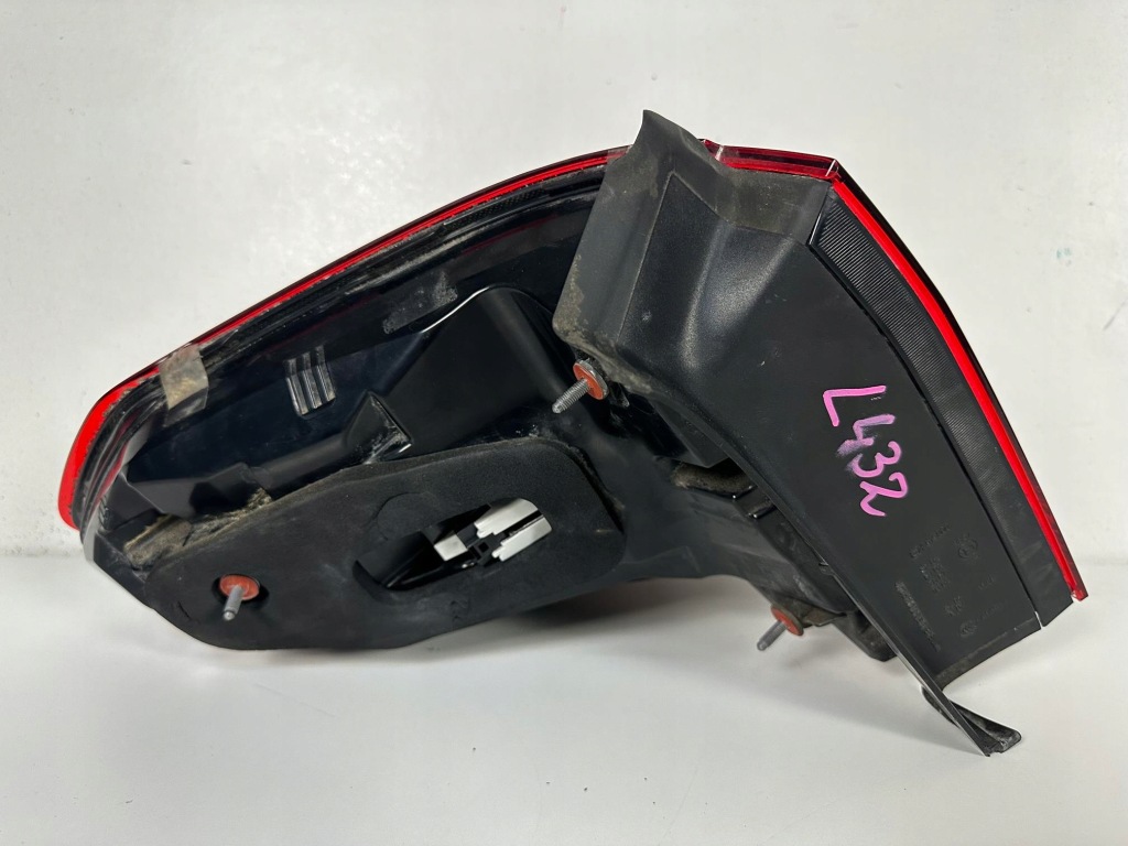 Фара задний задняя правый  mercedes e-klasa w212 рестайлинг  fl универсал led a2129061803 в Украине