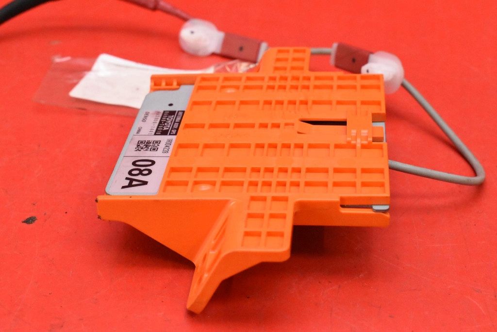 фото №5, Антена навігації gps 86860-76010 462800-1441 lexus ct200h 10-14