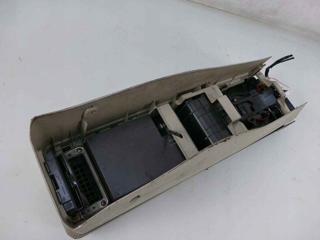 фото №10, Infiniti g35 sedan подлокотник туннель средний eu