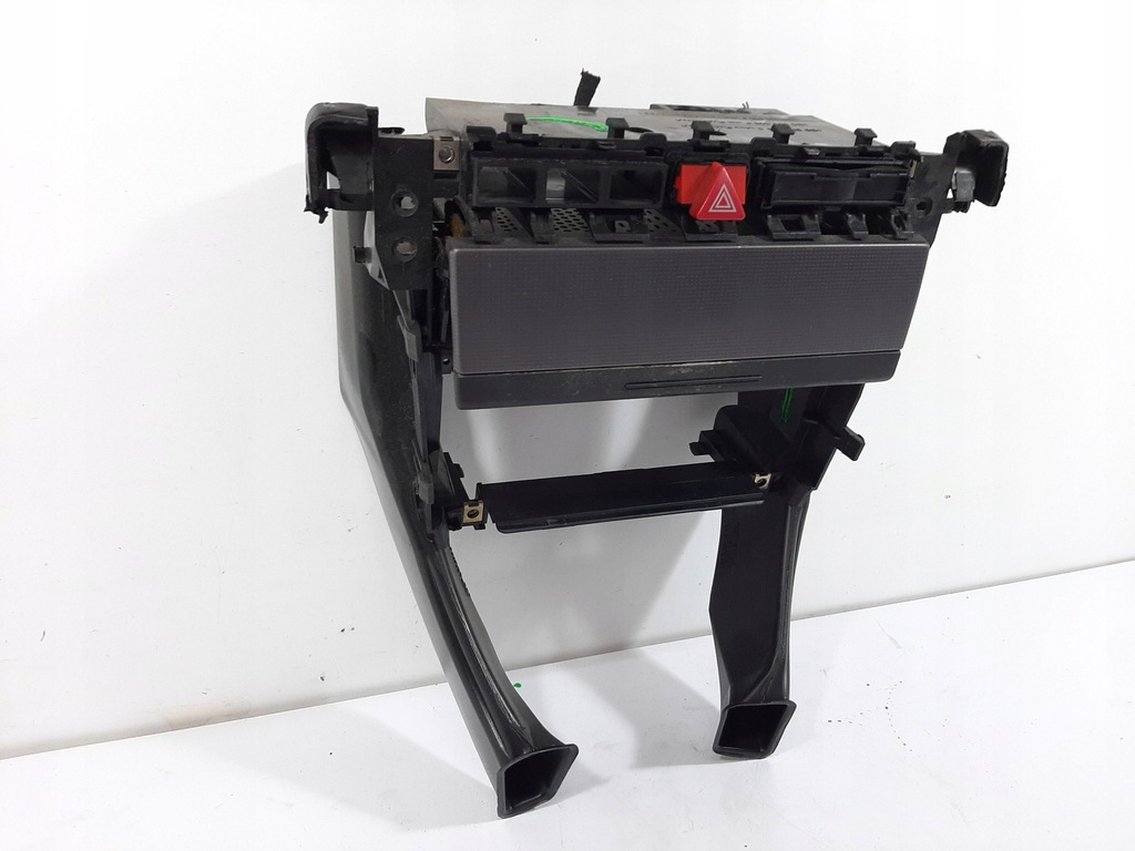 фото №7, Audi a6 c5 kombi lift 03r рамка радио 4b0858005c