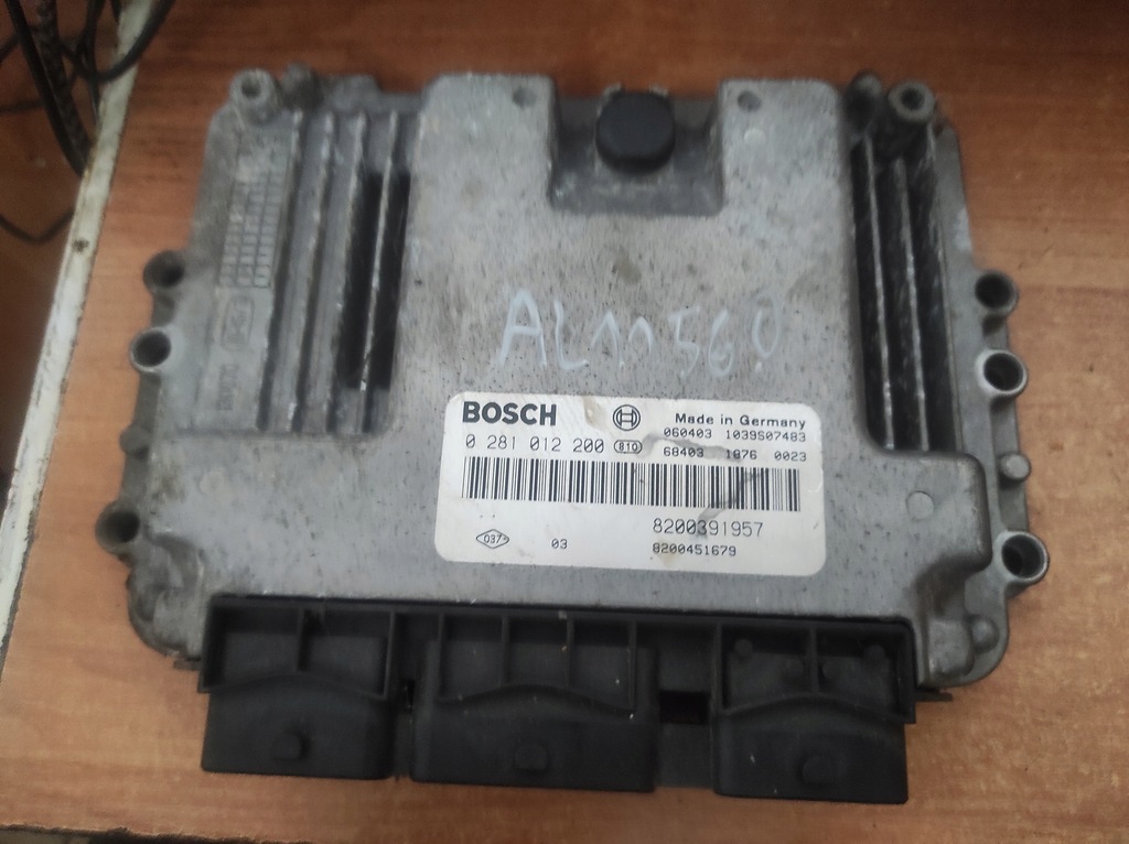 фото №1, 8200391957 бортовой компьютер блок управления renault
