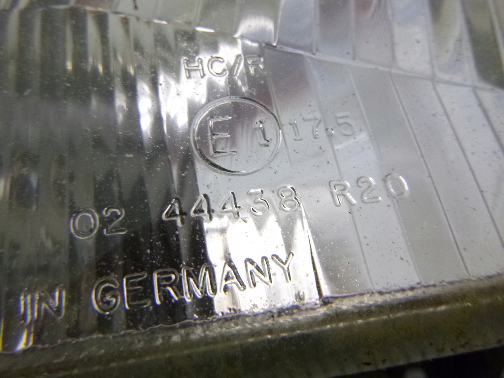 фото №8, Лампа передняя vw transporter t4 91r.