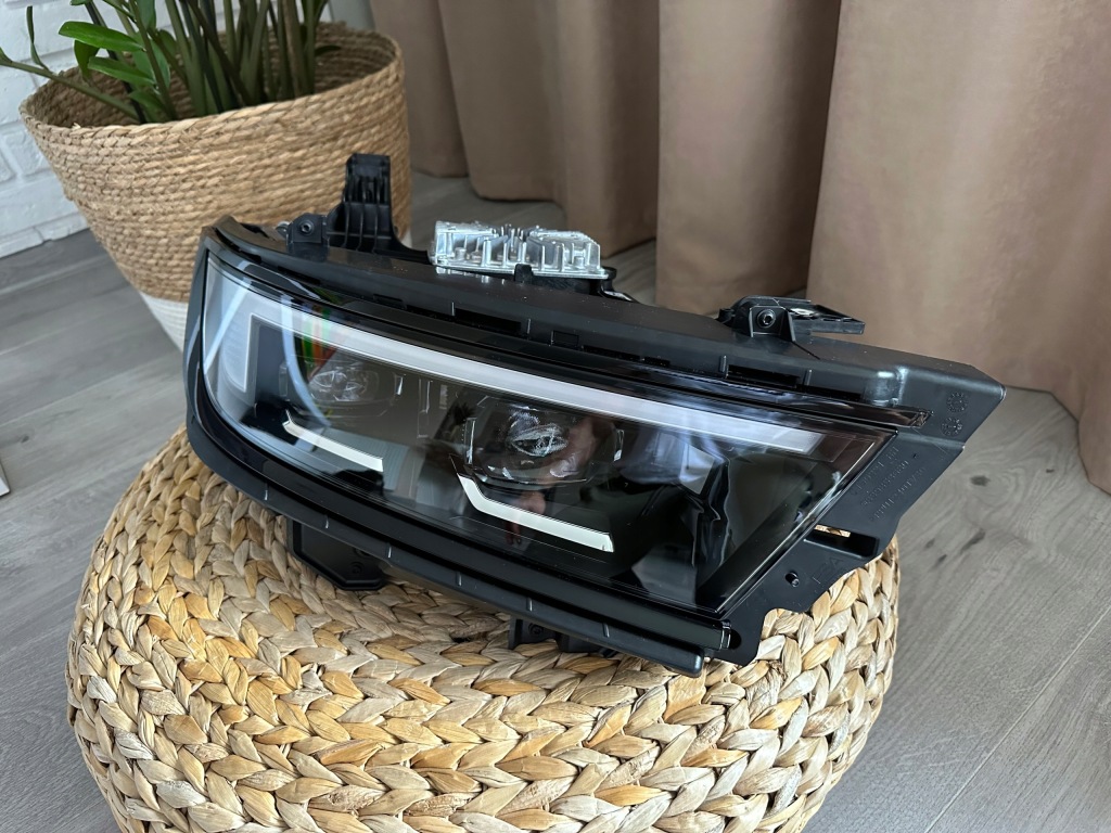 фото №1, Opel astra vi l 22- matrix ilux правая nowa kpl