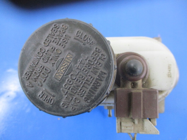 фото №6, Nissan primera p11 насос тормозная+ бачок