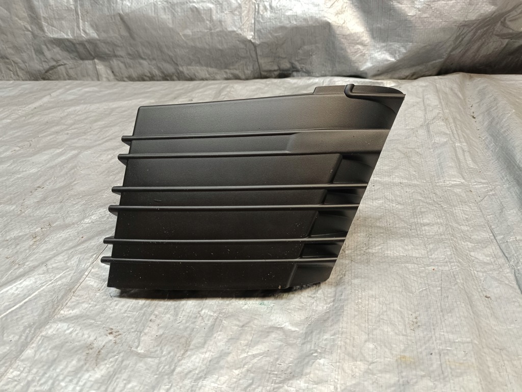 фото №1, Jumpy iii 2016- spacetourer заглушка радара бампера 9811929877