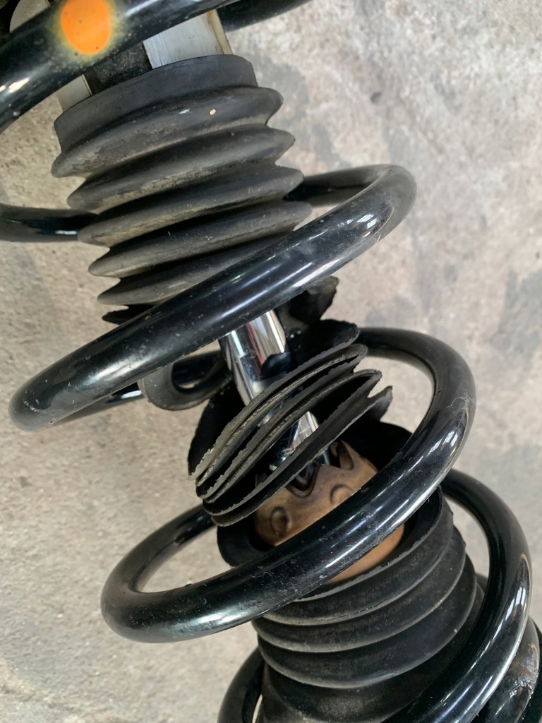 фото №8, Ford transit courier 17r амортизаторна стійка kompletny правий перед ey1618045fa