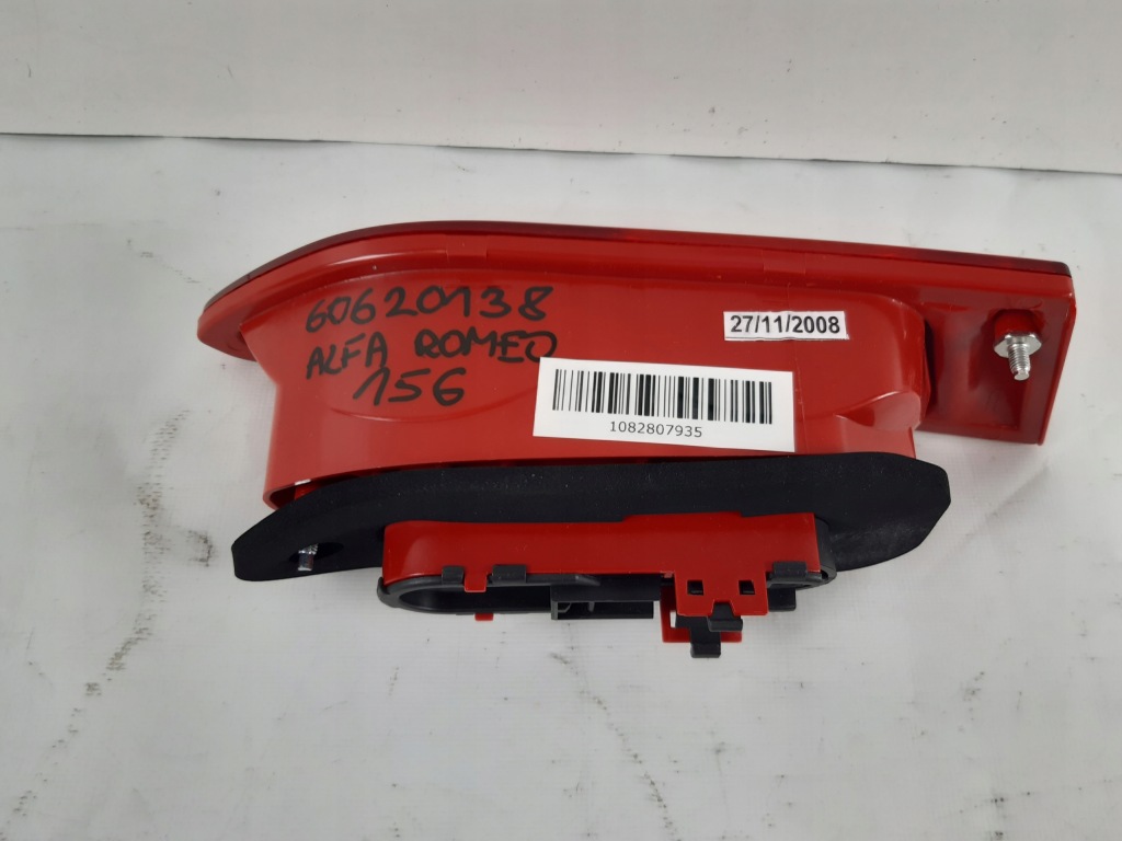 фото №4, Alfa romeo 156 лампа правая задняя 60620138