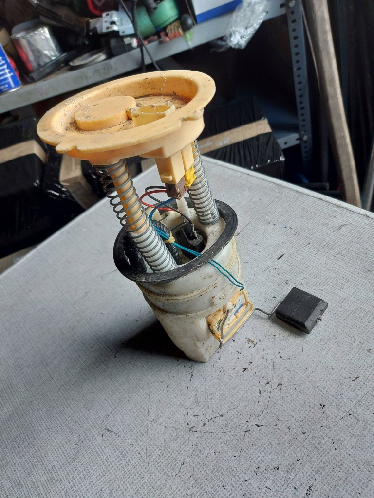 Купити Mercedes a-klasa насос пального 0986580157