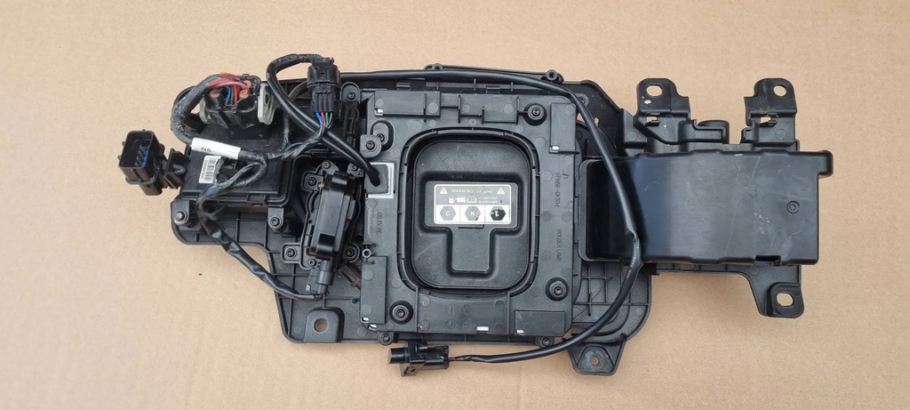 фото №7, Hyundai kona lift 2020- разъём зарядки крышка кабели оригинал