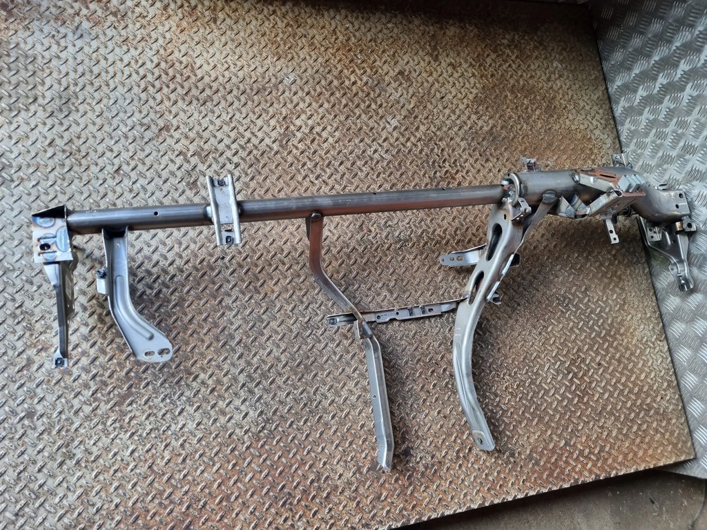 фото №9, Volkswagen tiguan allspace 2018 елементи кріпильні