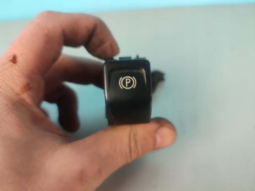 фото №1, Перемикач гальма ручного insignia a 13271123