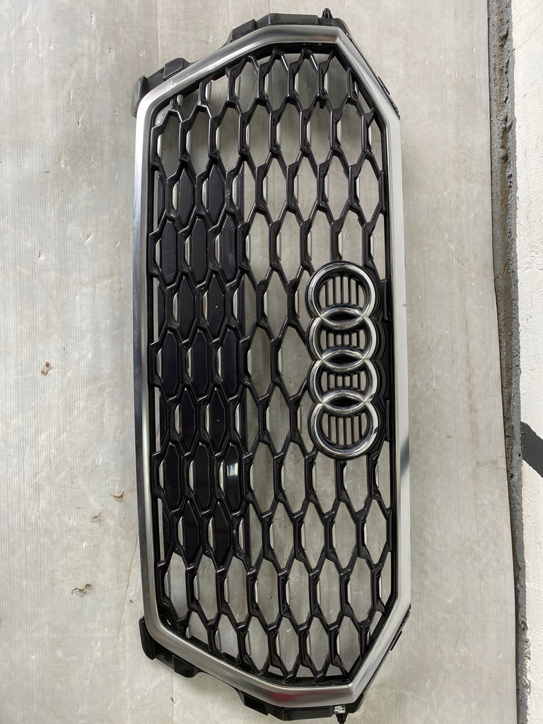 фото №1, Решётка радиатора решётка радиатора хром перед audi q3 ii 83a 18- ori