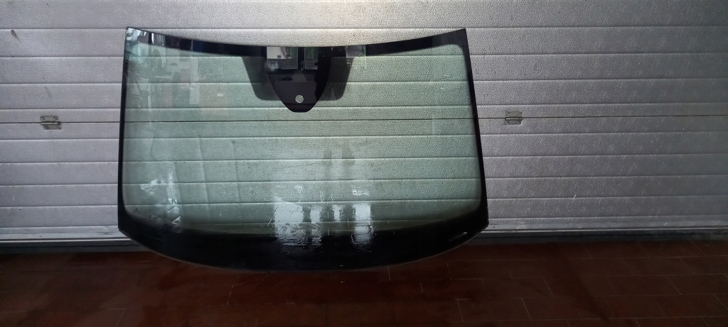 фото №1, Стекло передняя skoda kamiq 2022r камера датчик оригинал доставка