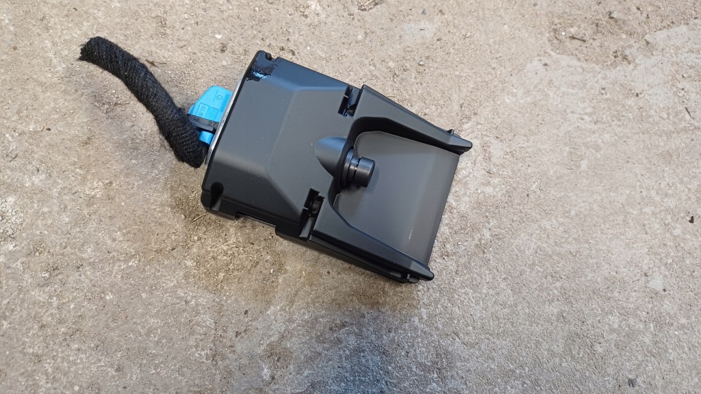 Купити Opel crossland камера асистент поперечина 9826178580