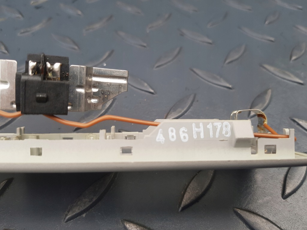 фото №7, Лампа потолочный оригинал bmw e38