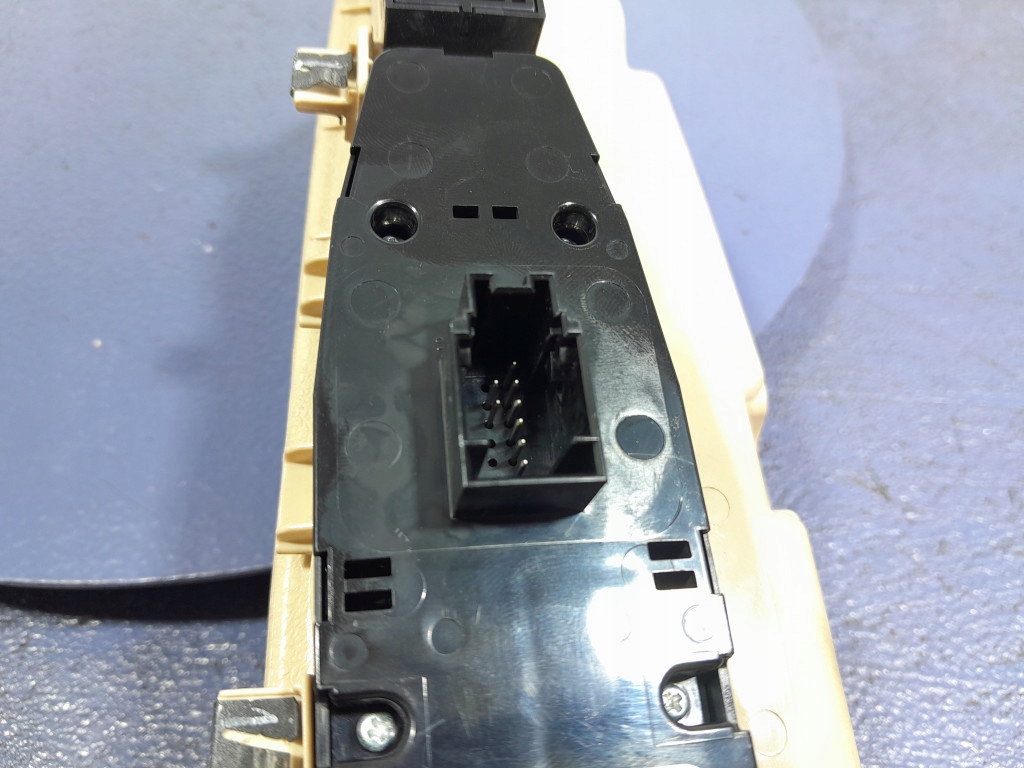 фото №6, Bmw x5 f15 переключатель окон зеркал левый перед 9297349