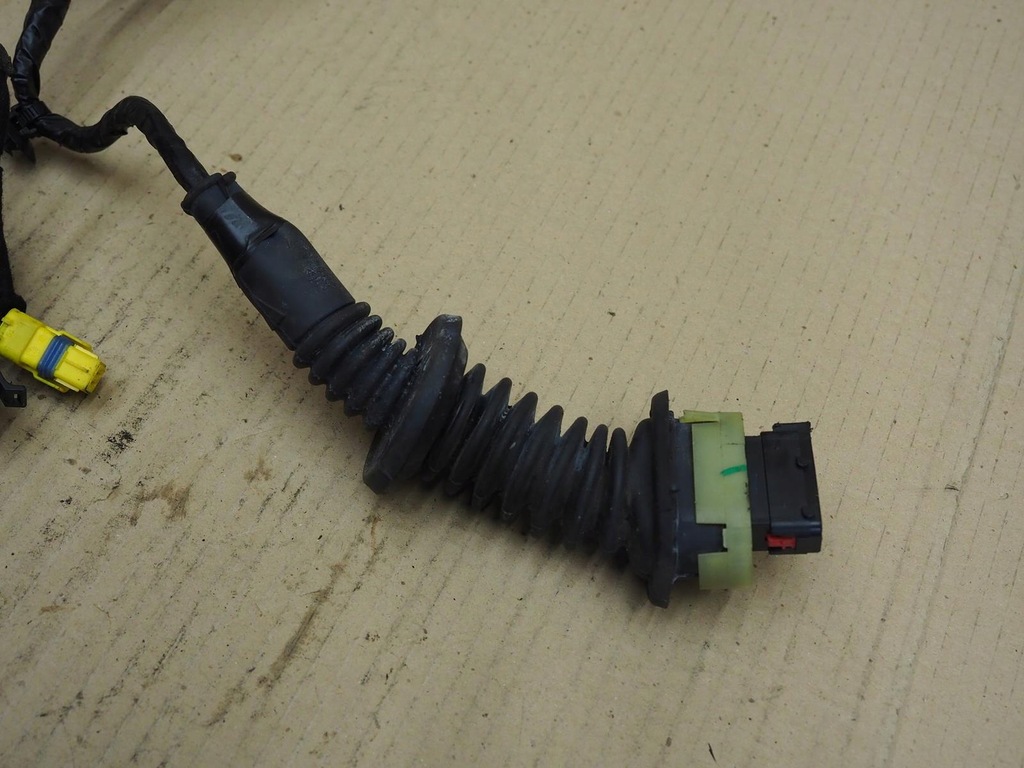 фото №10, Peugeot 307 cc cabrio электропроводка дверь правая euro