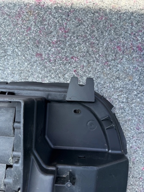 фото №7, Jaguar f-pace воздуховод воздуха жалюзи mk83-8a303-a