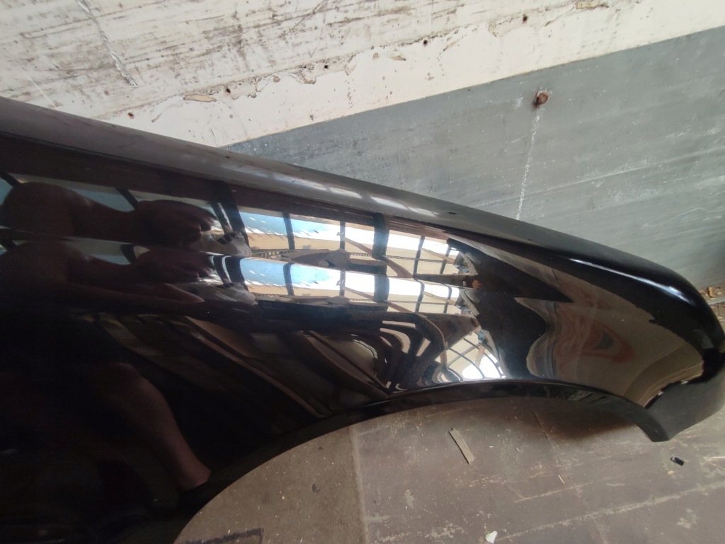 фото №5, Крила правий перед mercedes w203 c197