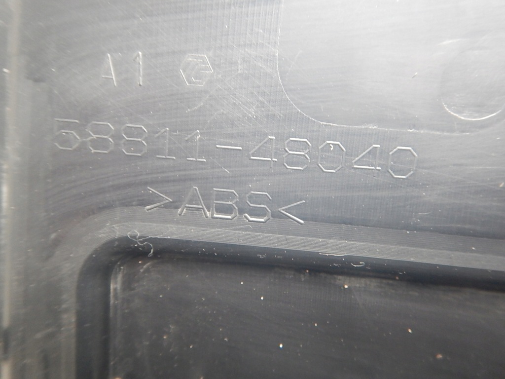 Lexus rx rx350 rx450 3 подлокотник туннель средний 58811-48040 оригинал Киев