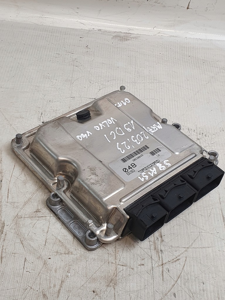 фото №9, Бортовой компьютер блок управления двигателя volvo v40 1.9d 01r. 30630048