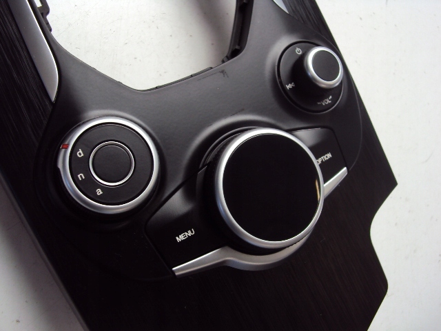 фото №2, Панель управление ручка alfa romeo giulia 2016-