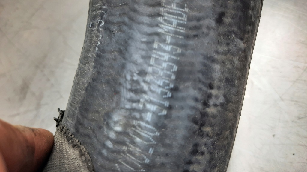 фото №4, Труба интеркулер volvo xc60 v70 2.0d 2.0t 31338543