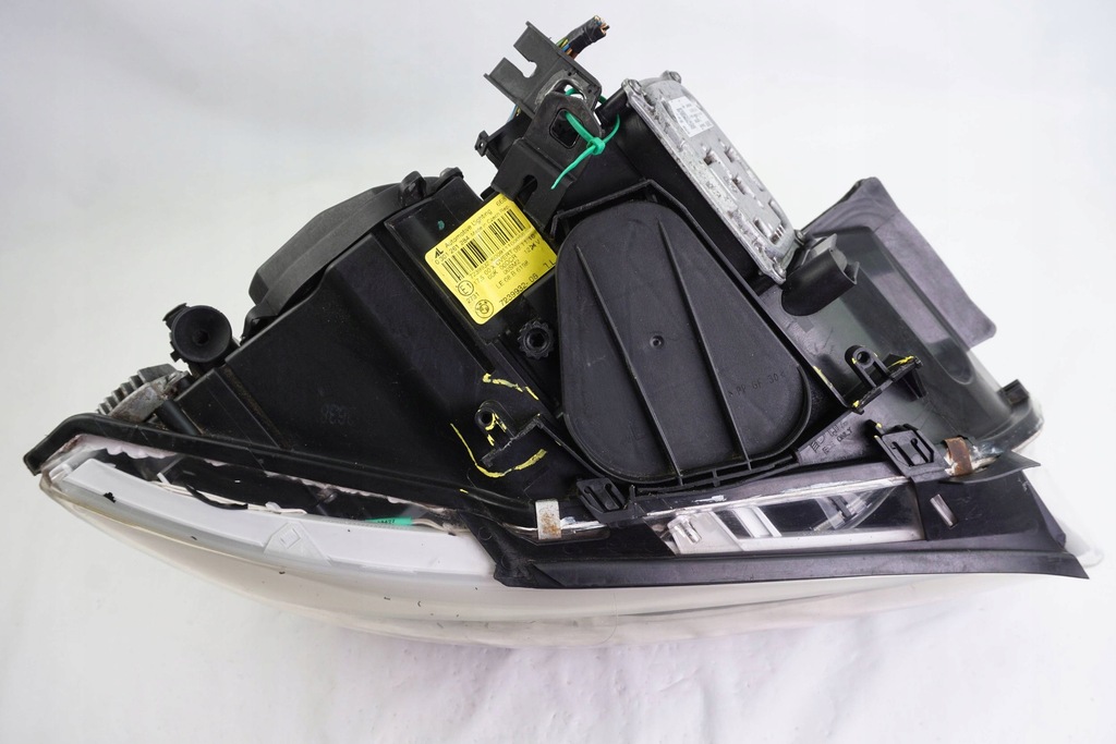 фото №10, Лампа передня права bmw 3 e92 e93 7239932 0301261284