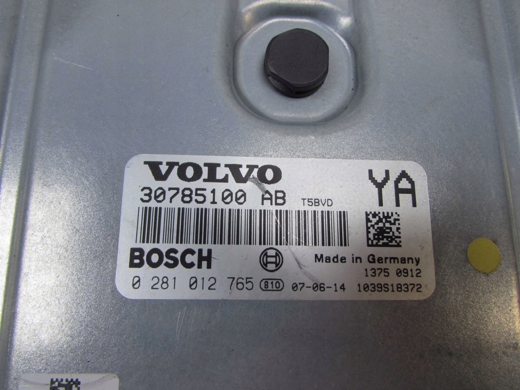 Купити Volvo s80 v70 06- 2.4 d5 бортовий комп'ютер блок керування двигуна 30785100ab 0281012765