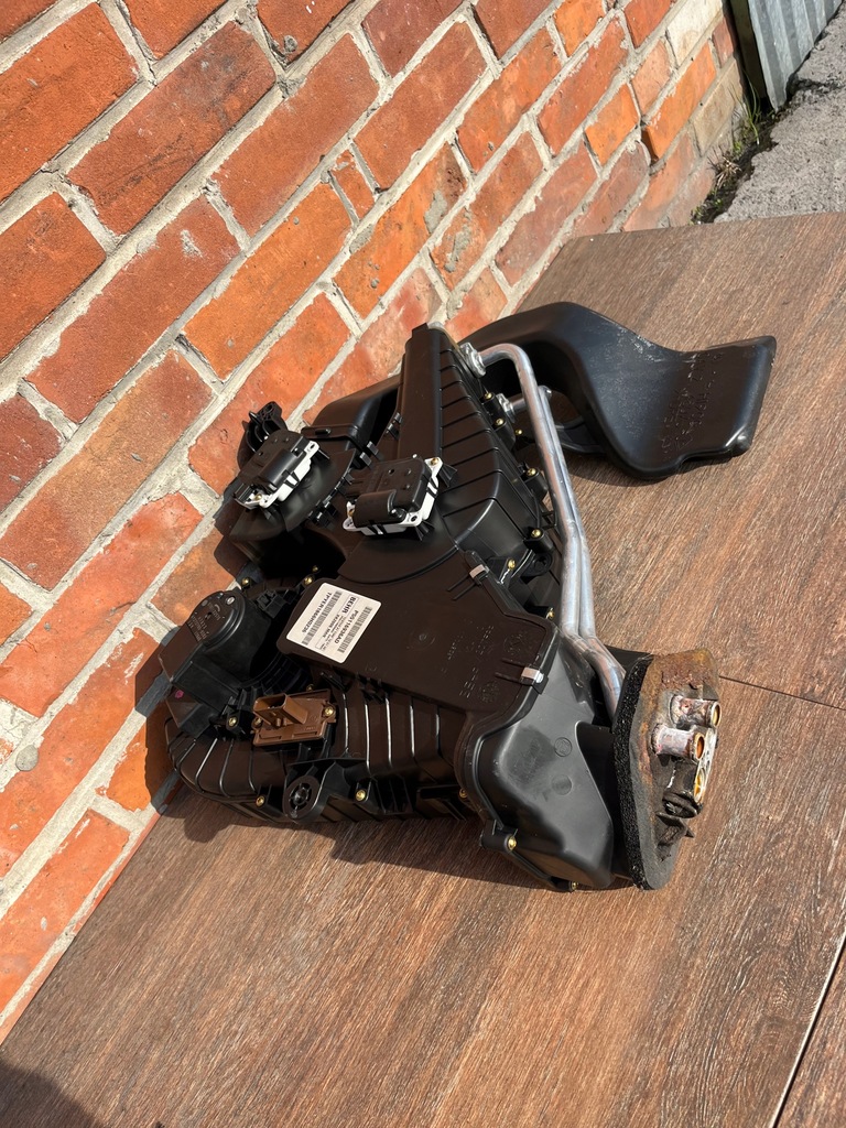 фото №14, Jeep commander 5-10r xk 3.0 отопитель задняя p5116936ad