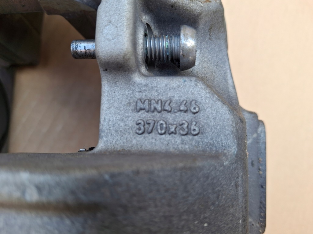 Mercedes glc w254 x254 суппорт тормозной 2544700002 Киев