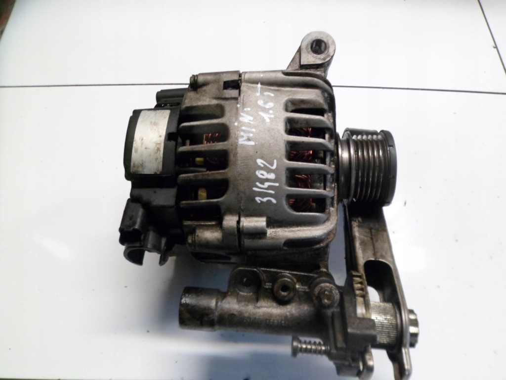 Купить Peugeot 1.6t thp генератор