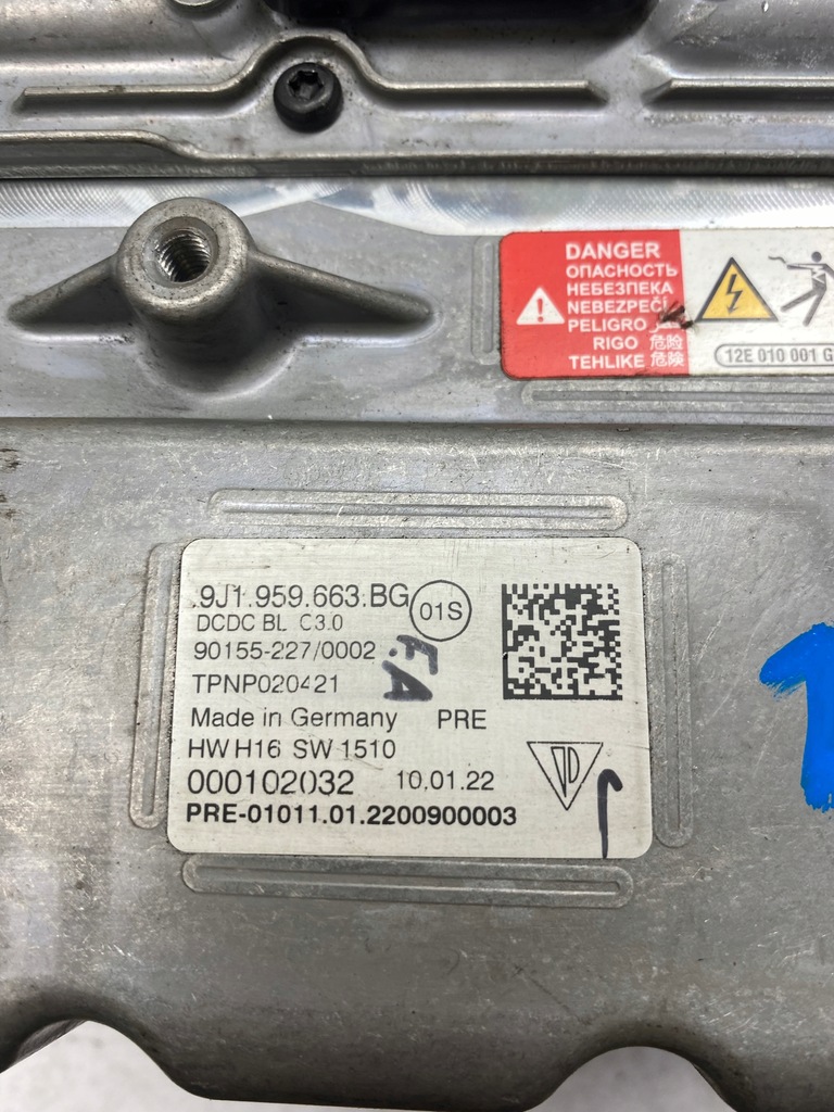 фото №6, Porsche taycan модуль преобразователь 9j1959663bg