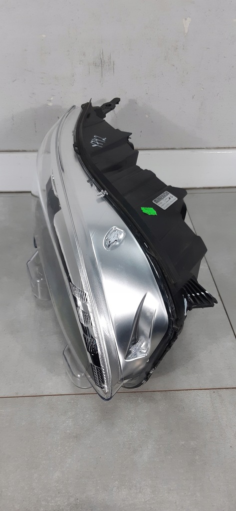 фото №8, Peugeot traveller expert 16- лампа правый перед правая передняя 9808572580-00