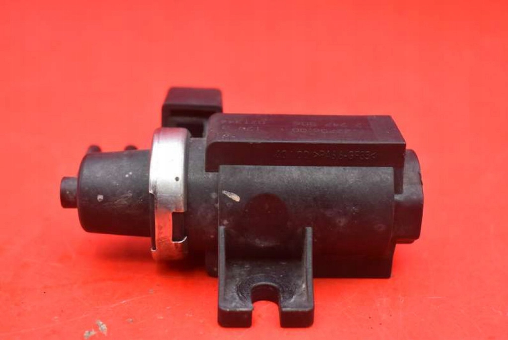 фото №5, Клапан вакуумa 2247906 bmw e46 2.0 d 150 km 01-06