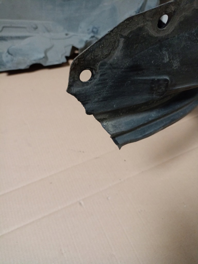 фото №6, Підкрилок передні rh lh nissan x-trail t32 13-