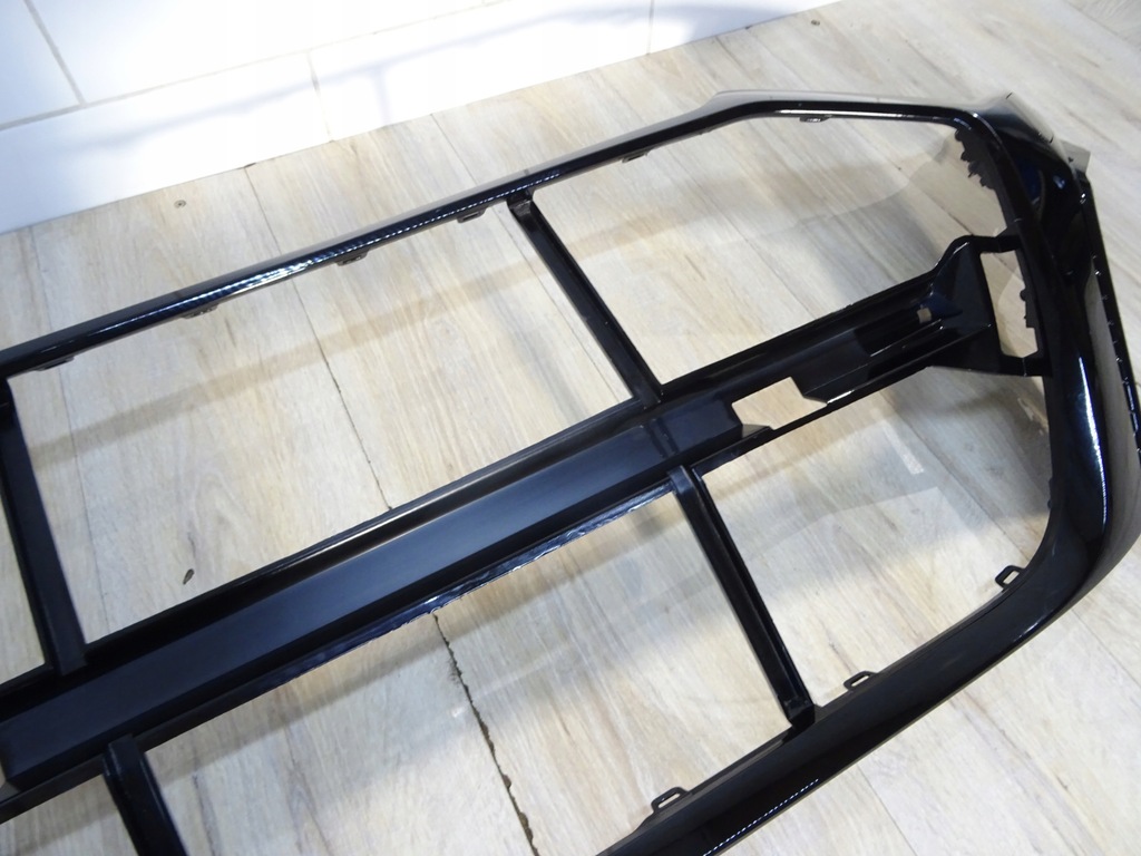 фото №12, Молдинг решітка рамка решітка audi rs3 8y0807725