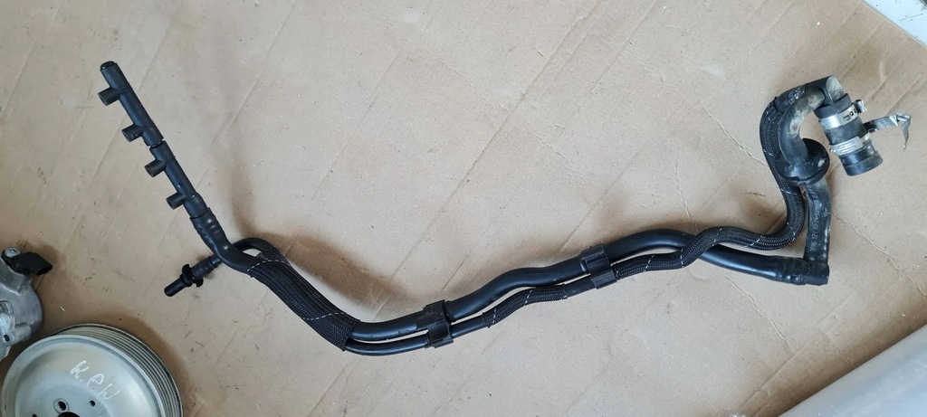 фото №1, A6 c7 4g lift шланг трубка wody 3.0 tfsi 06e133790aa a7 4g