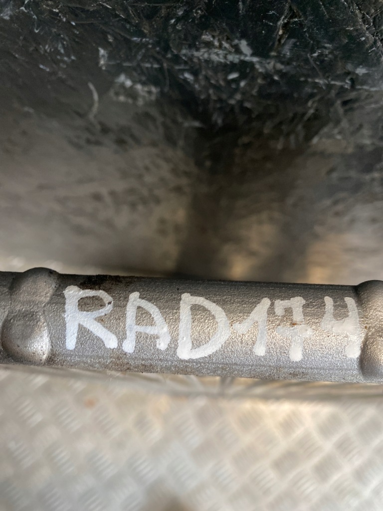 Радиатор bmw 5 2008 756096502 Оригинал