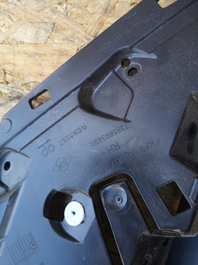 фото №12, Renault megane iv kombi молдинг крыла задняя