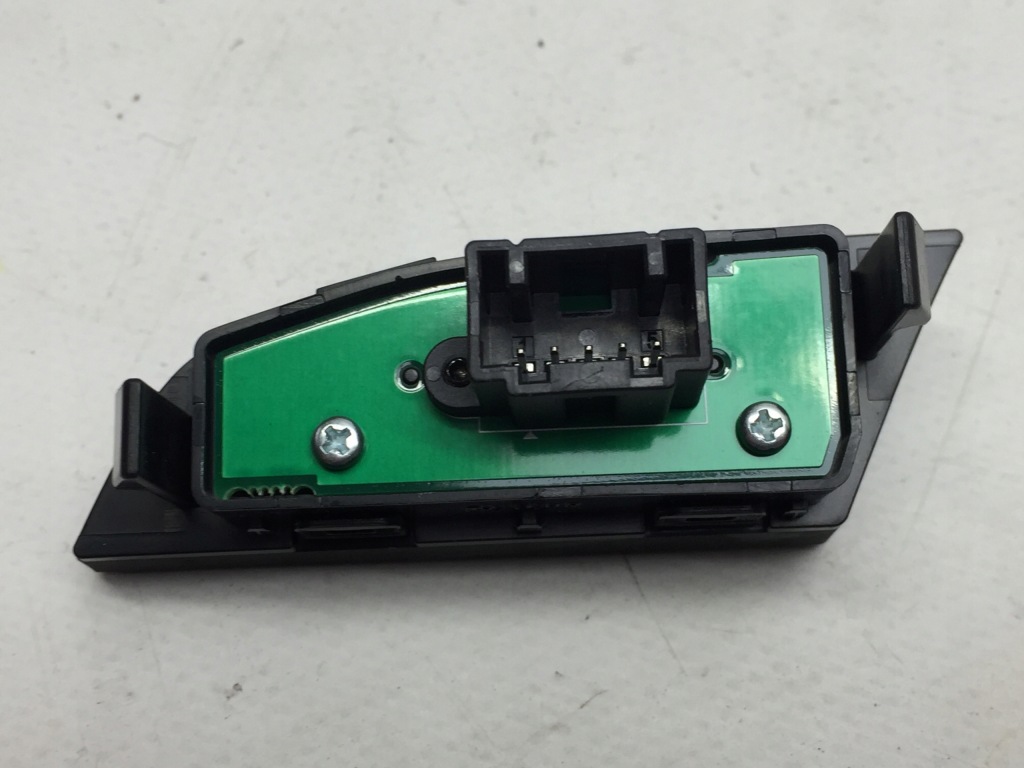 фото №2, Micra k14 дисплей passenger air bag